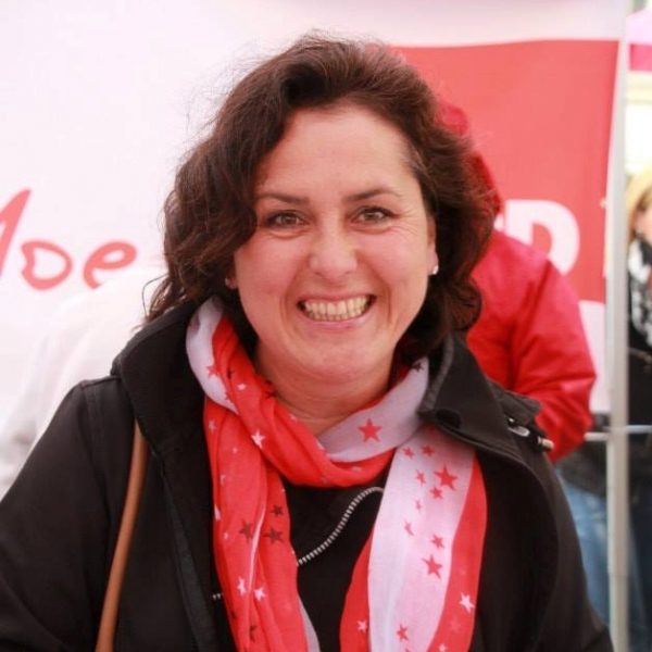 Dr. Bettina Koster